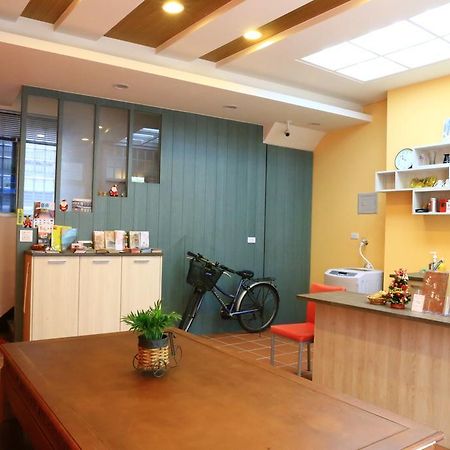 ซีเลิฟ บีแอนด์บี Apartment ไถหนาน ภายนอก รูปภาพ
