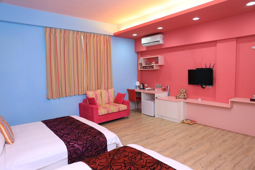 ซีเลิฟ บีแอนด์บี Apartment ไถหนาน ภายนอก รูปภาพ