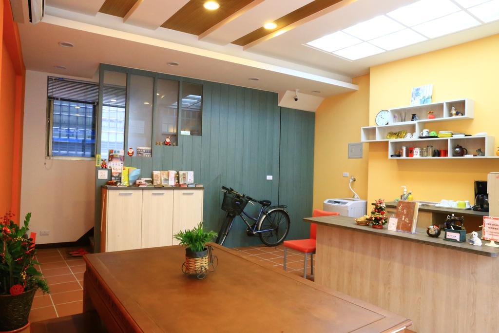 ซีเลิฟ บีแอนด์บี Apartment ไถหนาน ภายนอก รูปภาพ
