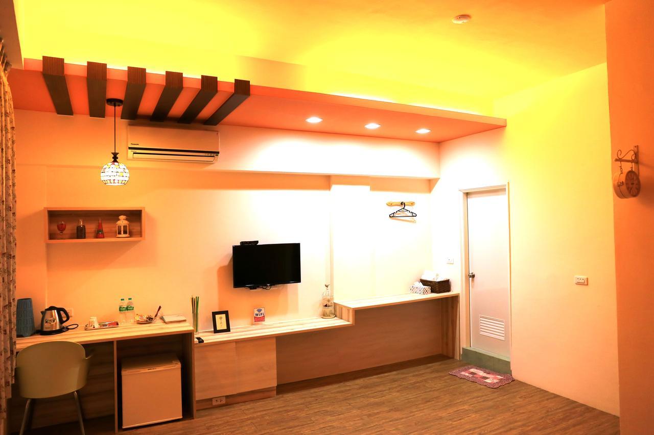 ซีเลิฟ บีแอนด์บี Apartment ไถหนาน ภายนอก รูปภาพ